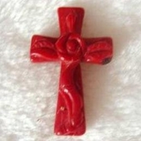 红色十字架头像图片