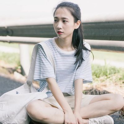 甜美女生头像小清新