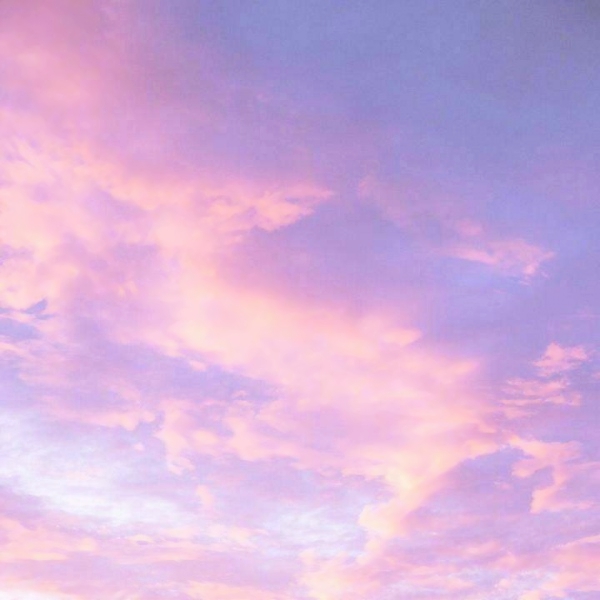 唯美天空粉色云朵图片头像